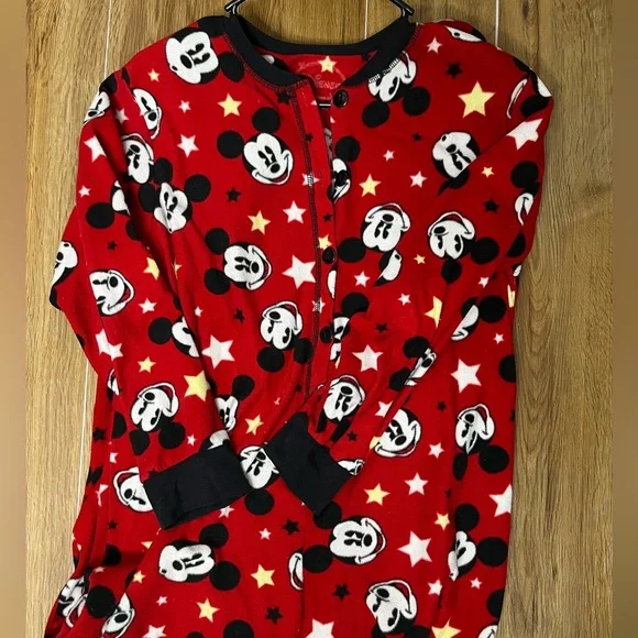 Disney Mickey Mouse Onesie / Large 11/13 Adult Women’s winter cozy ferry pajamas - Picture 1 of 6